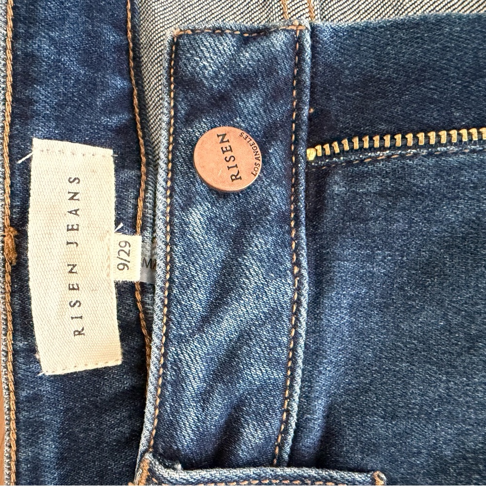 Women's High Rise RISEN Jeans - Picture 5 of 7
